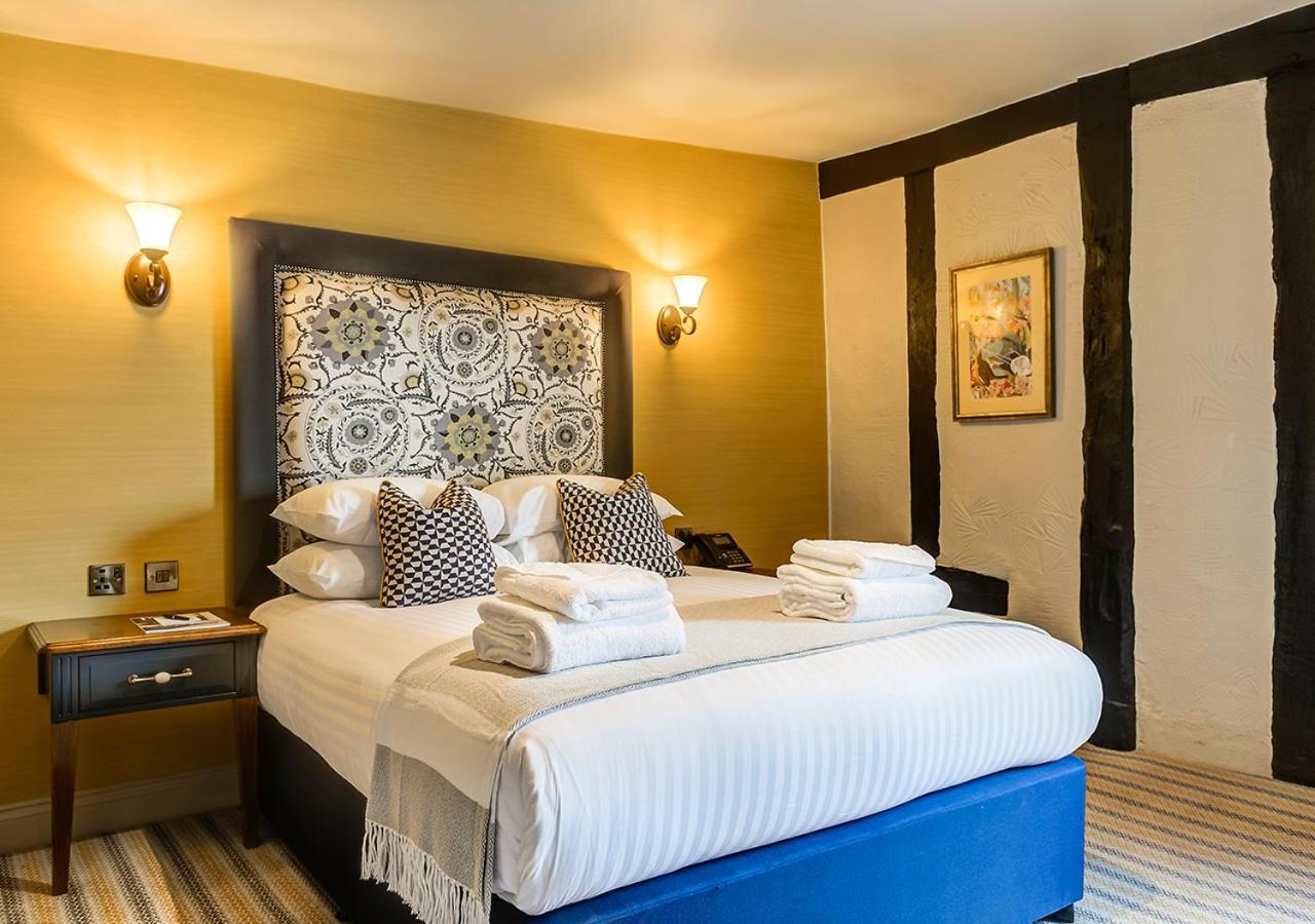 เดอะ จอร์จ โฮเต็ล Hotel โคล์เชสเตอร์ ภายนอก รูปภาพ